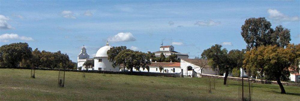 فندق Cacesفي  Alojamiento Rural Historico El Vaqueril المظهر الخارجي الصورة